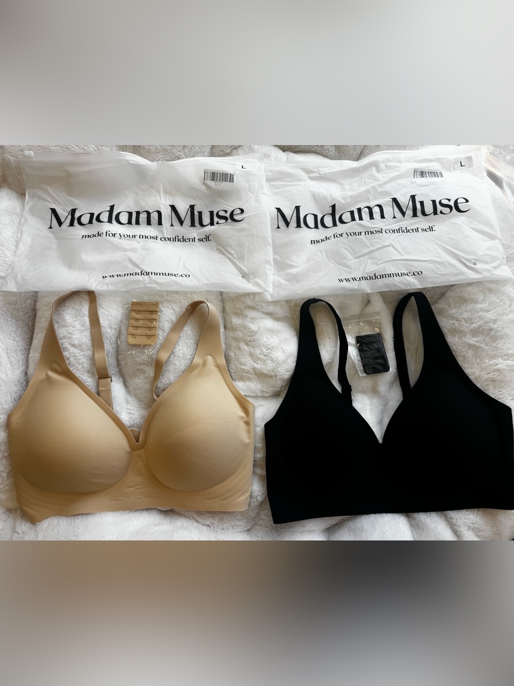Wireless Lifting Jelly Bra — Black & Nude